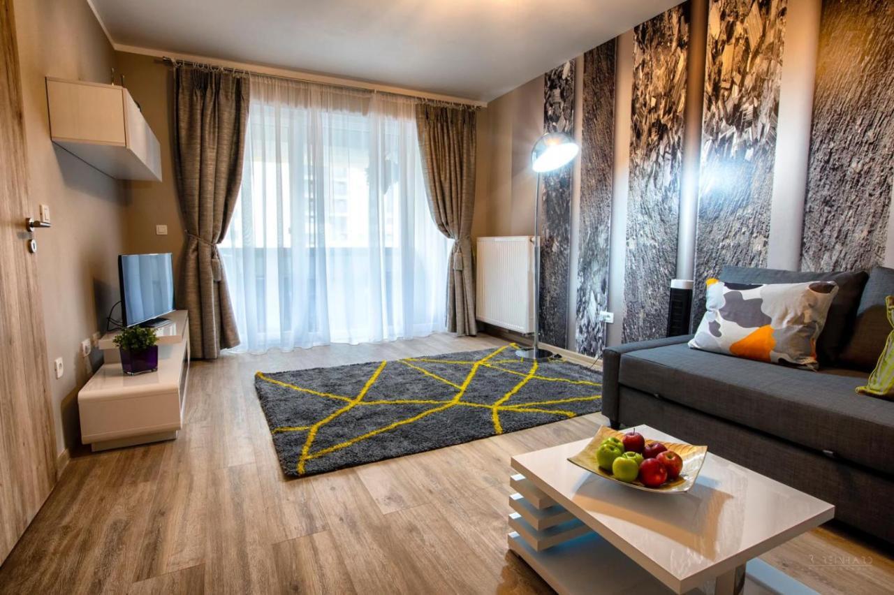 Apartament Heavenly Heaven Brasovアパートメント エクステリア 写真